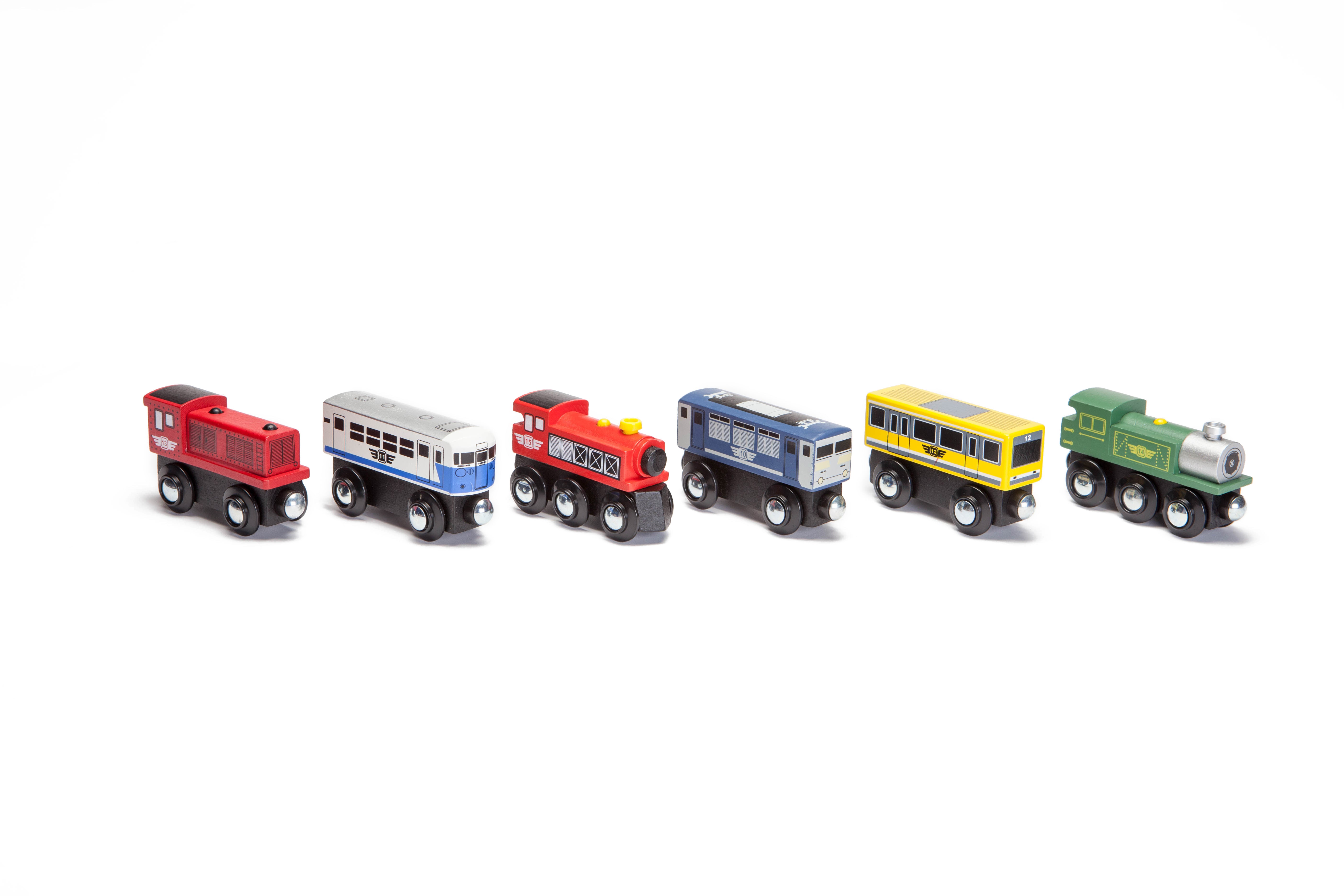 6 Piece Wooden Train Car Set